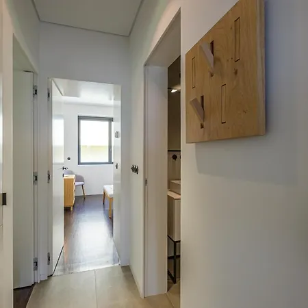 Nomad's 2bed Riverside Appartement